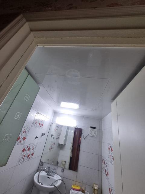 새로 단 화장실 천장