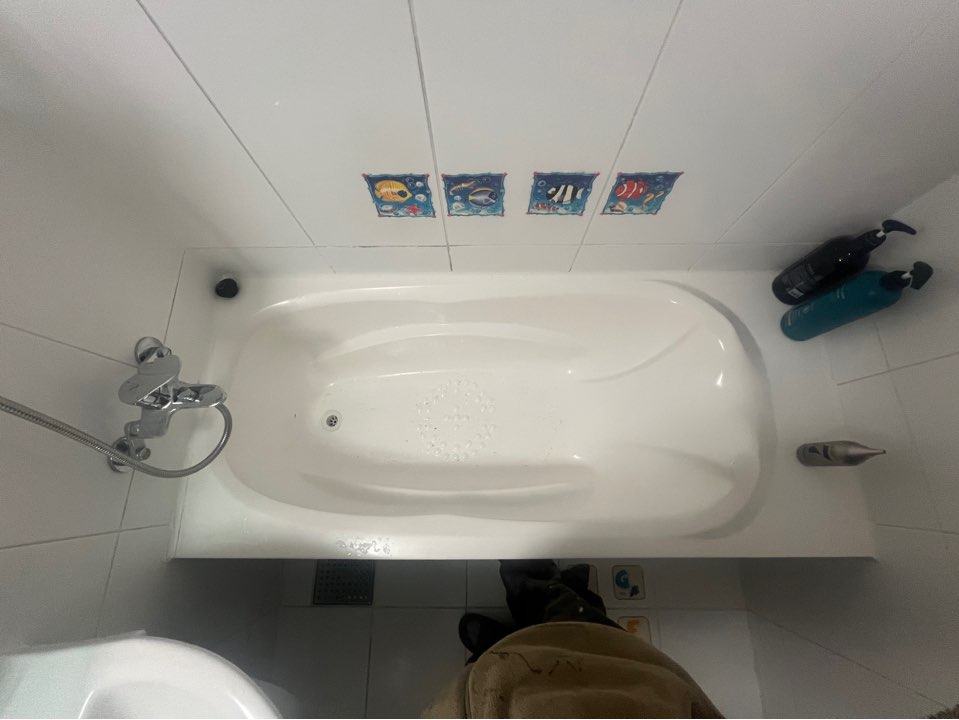 공사 전 화장실